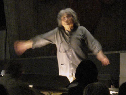 Seiji Osawa dirigerar nästan alltid utantill.